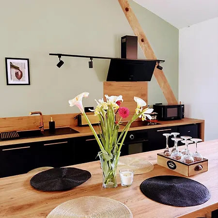 Loft Elegant Au Coeur De La Campagne Avec Prive Apartament